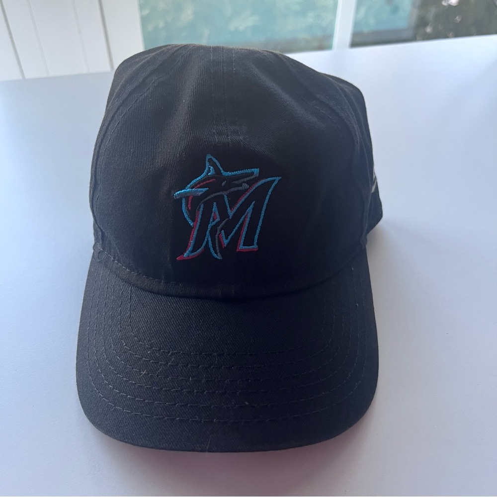 Miami Marlins New Era toddler black ball cap